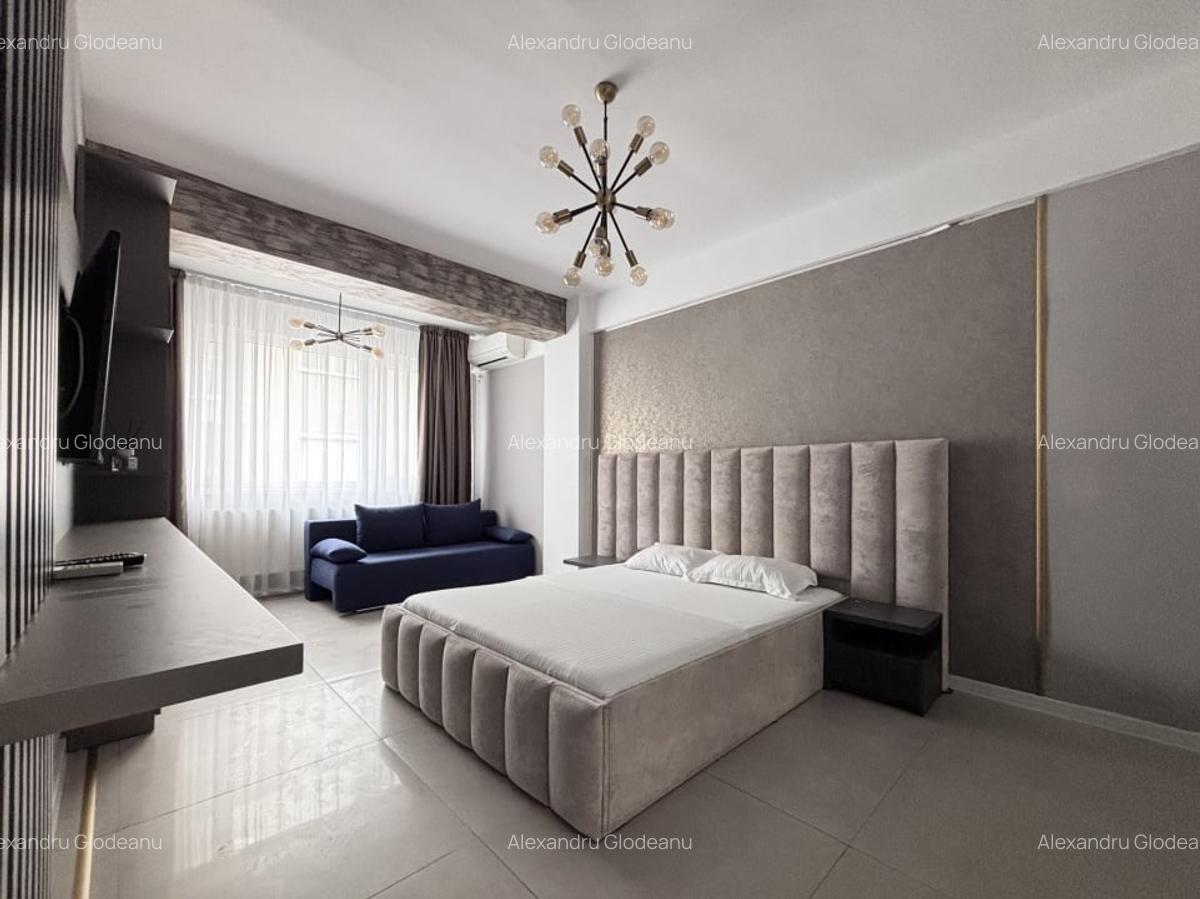 Apartament Modern cu vedere Laterala catre Mare- Mobilat si Utilat - 2