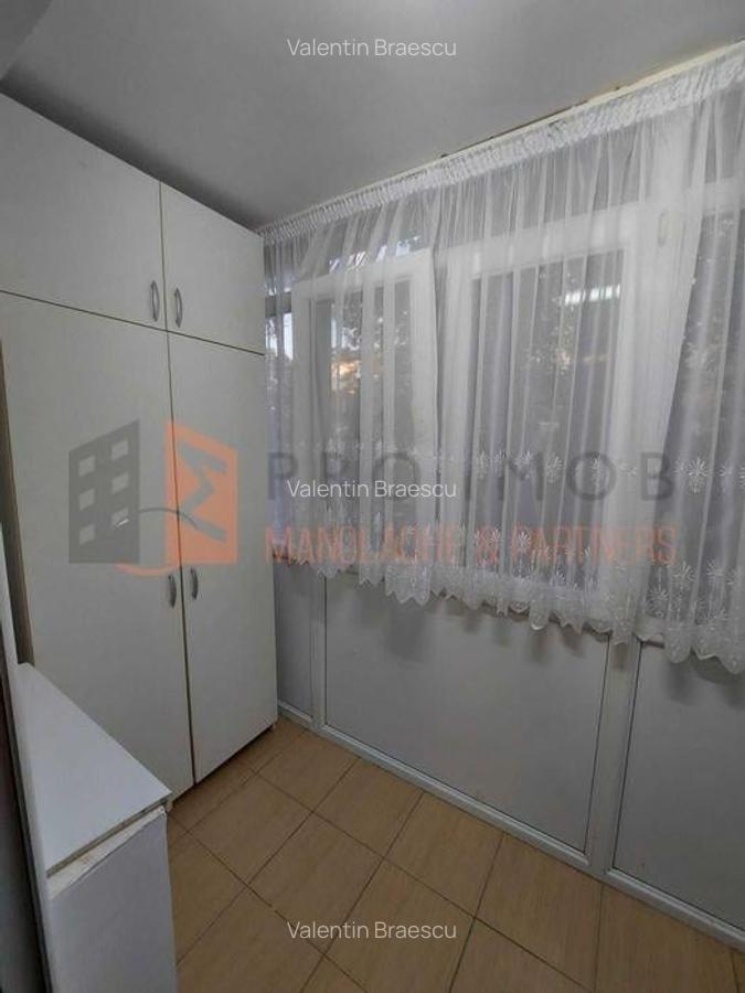 Apartament 2 camere cf 1 nedecomandat zona Micro 14 - 8 Apartament 2 camere cf 1 nedecomandat zona Micro 14 - 8