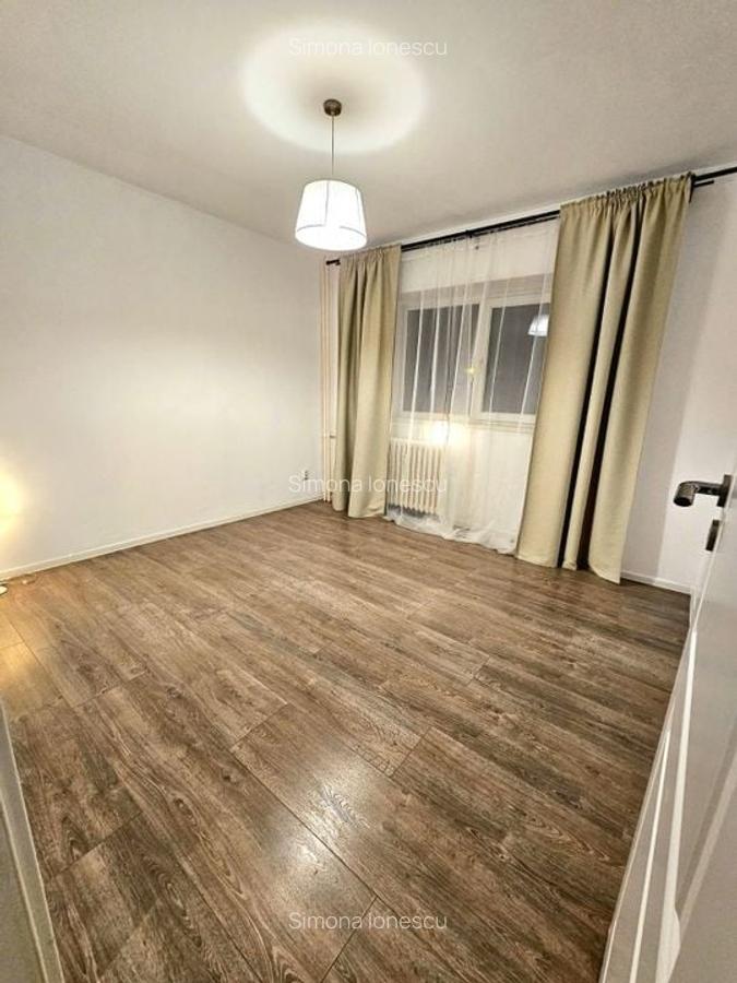 De închiriat: ap. 4 cam-sediu firma/locuit-pet friendly-Bd. Lacul Tei - 5