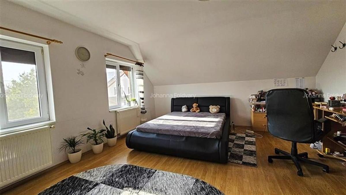 Casă cu 4 camere în Dumbrăvița - 19