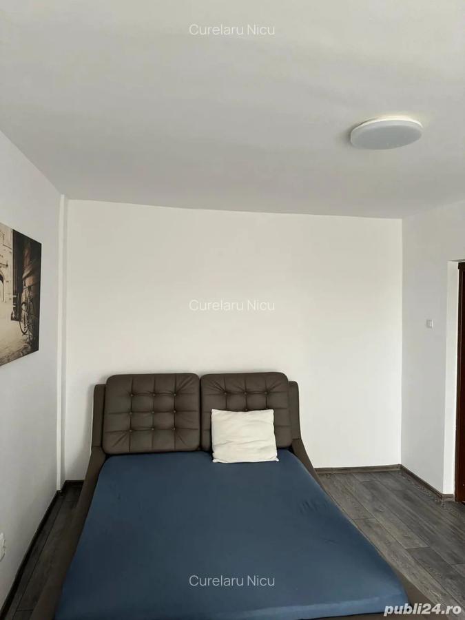 Ap.cu o camera de inchiriat - 2