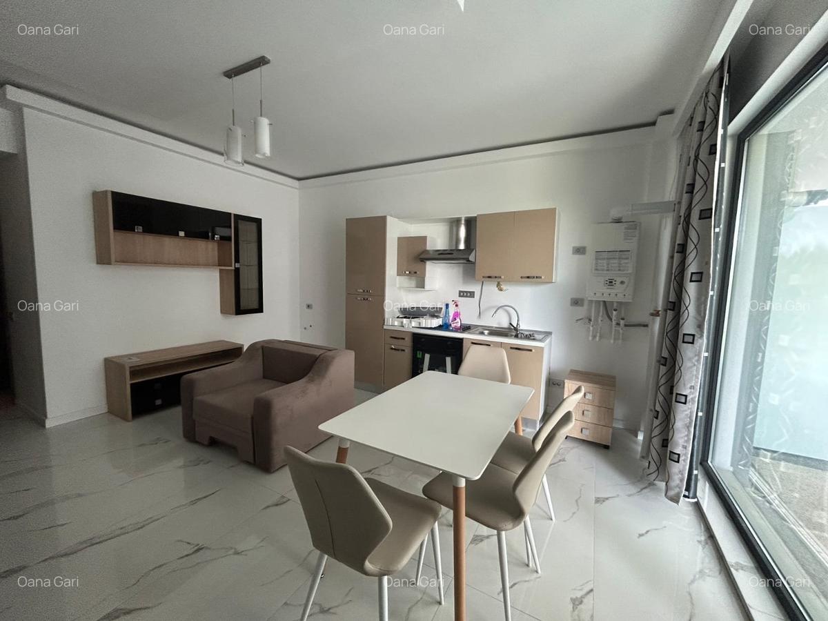 Garsoniera cu vedere la.mare pe termen lung - 3