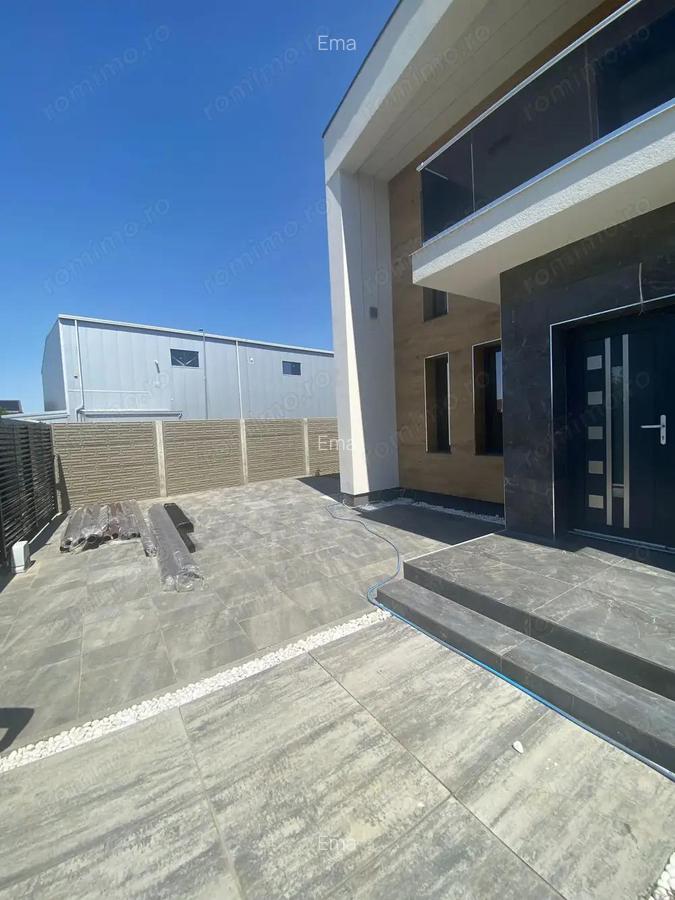 Casa 5 camere LUX Dumbravita - 19