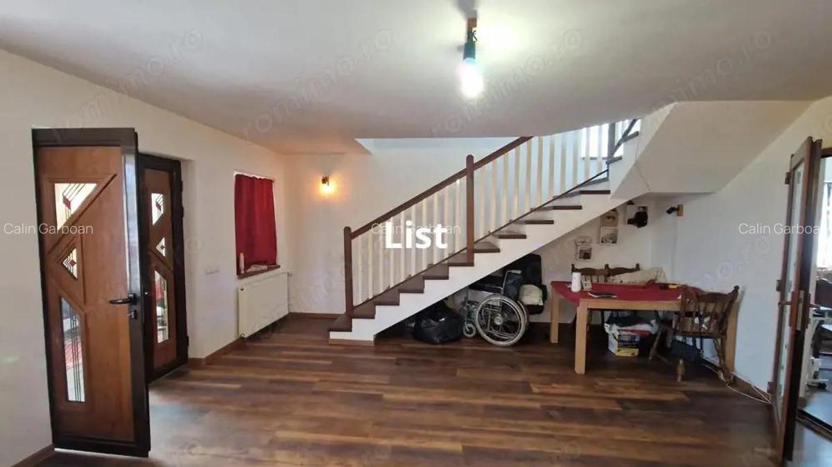 Casa spa?ioasa cu 4 camere plus teren 5 ari, Baia Mare - 157.000 - 2