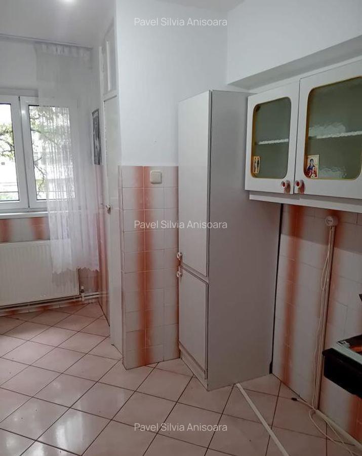 Apartament 3 camere decomandat 68 mp Galati zona IREG - 6