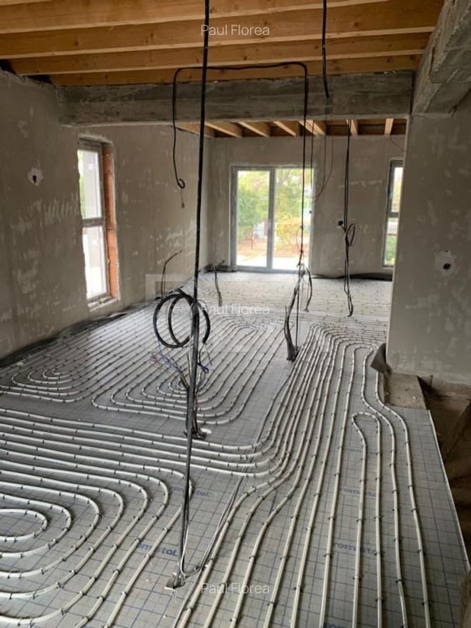 2 Duplex-uri la 8 minute distanta de mers pe jos de statia autobuzului 103 - 24