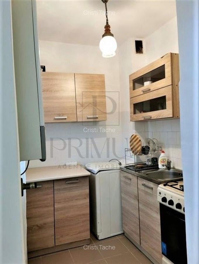 Apartament cu 4 camere decomandat în Dacia - 5