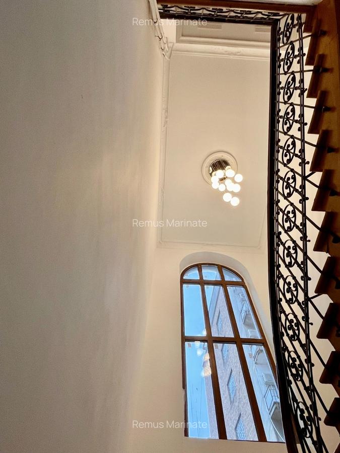 Apartament cu 5 camere decomandat, mobilat în Magheru - 2