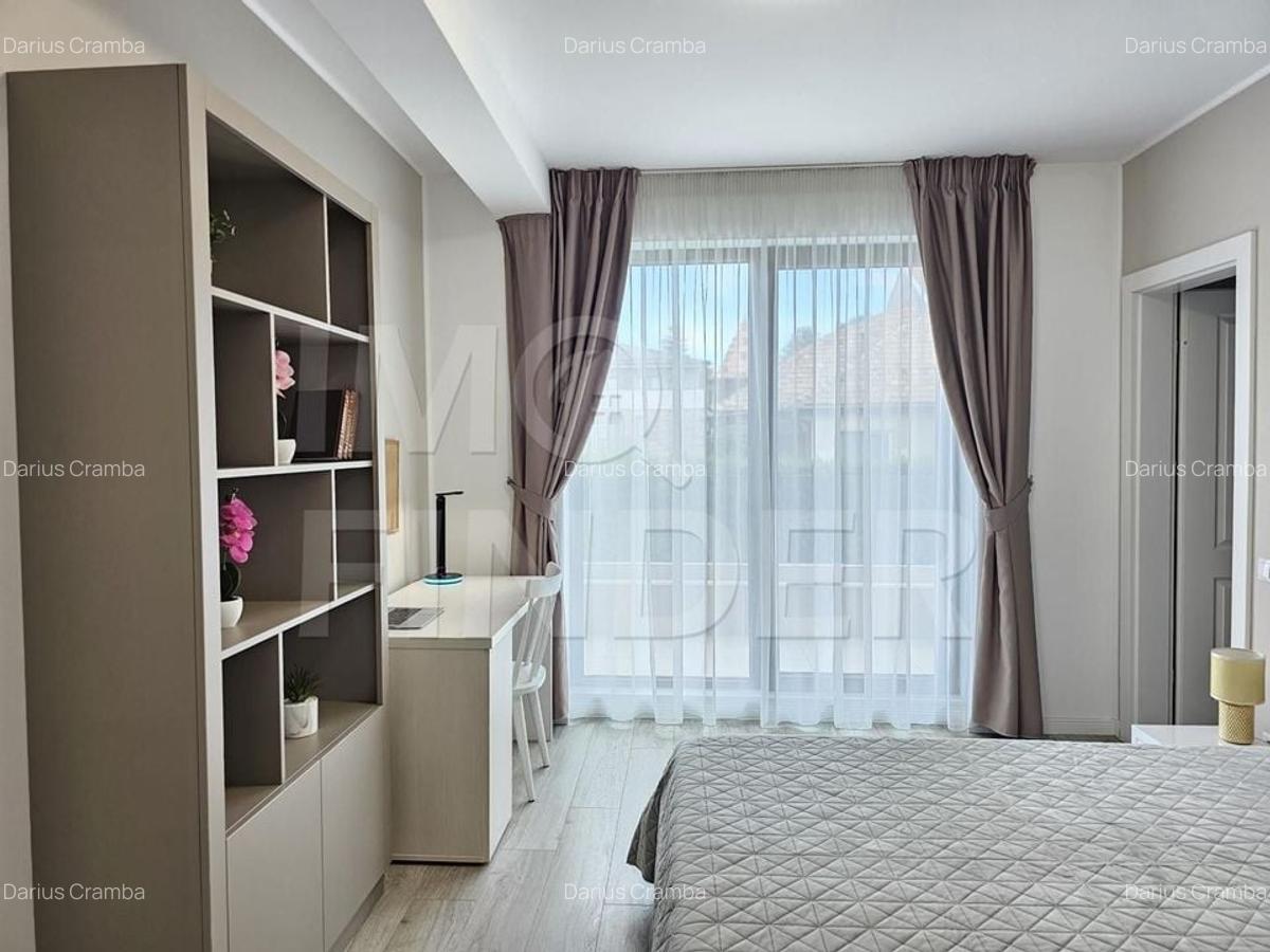 Inchiriere apartament 3 camere situat in vila privata, zona UMF - 8