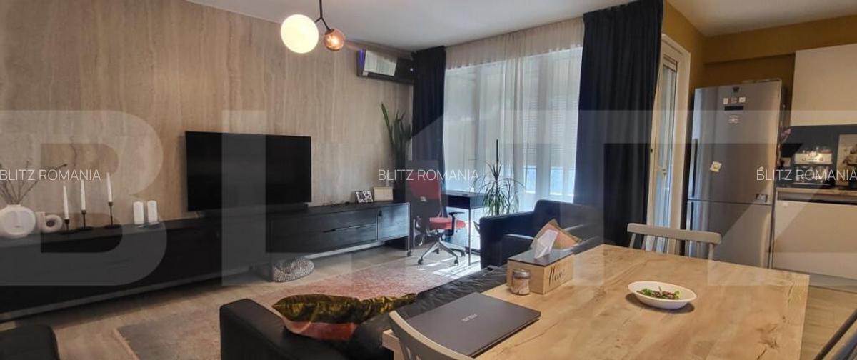 Apartament de vanzare, cu 3 camere, 82 mp, mobilat & utilat, - 10