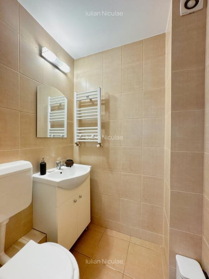 Apartament  3 camere, 2 bai, bloc  1995, eficient energetic, zona Vitan Mall - 9 Apartament  3 camere, 2 bai, bloc  1995, eficient energetic, zona Vitan Mall - 9