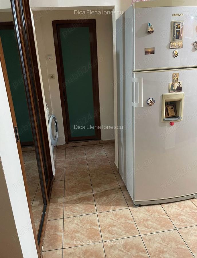 Apartament de vanzare - 6