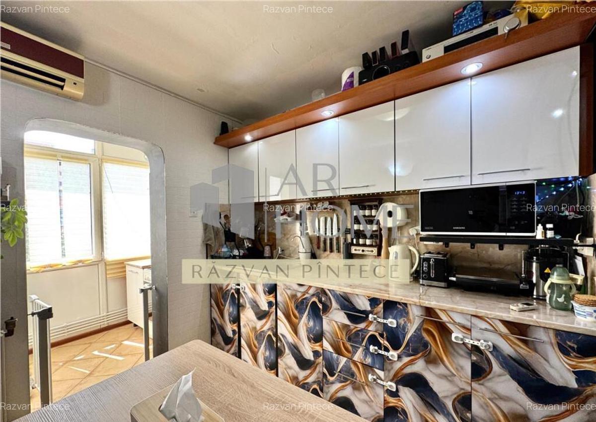 Apartament 3 camere, confort 1, decomandat, zona Republicii - 9