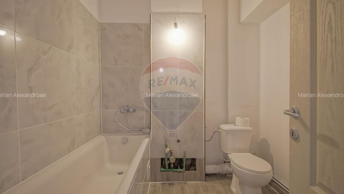 Apartament cu 3 camere decomandat în Central - 3