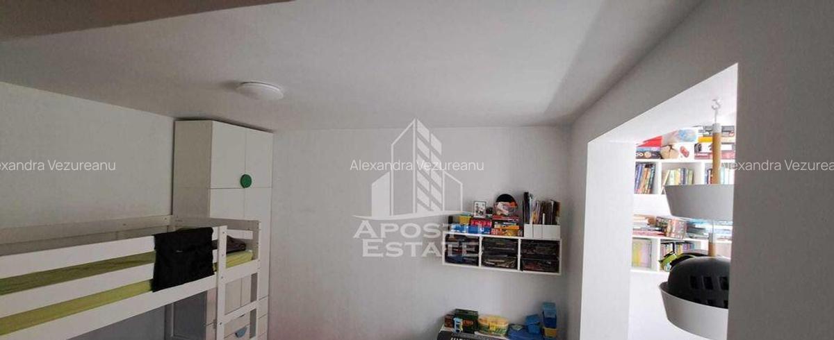 Apartament cu 3 camere, semidecomandat, etaj intermediar,... - 3