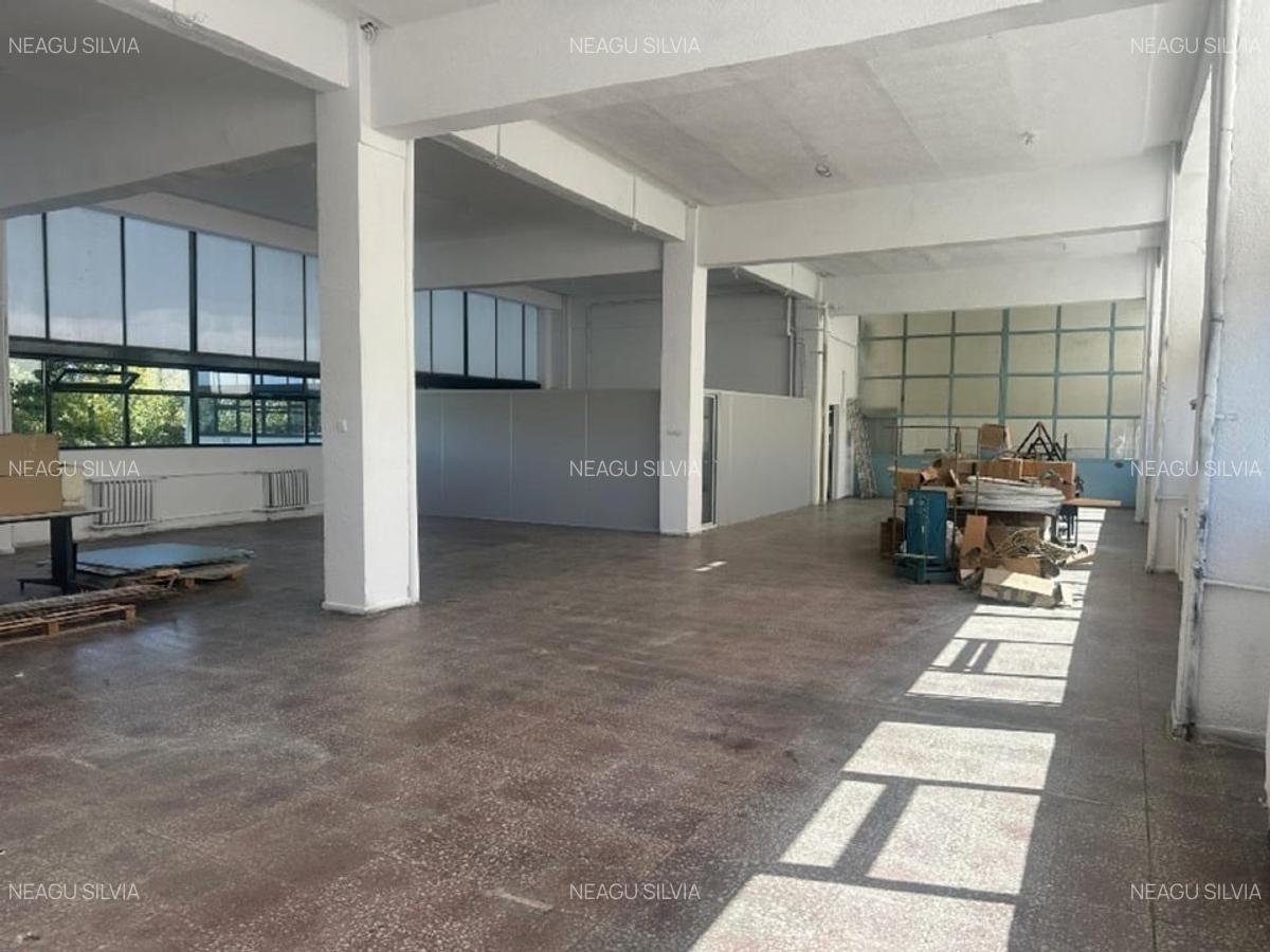 Inchiriere spatiu 260 mp , 5 .5m inaltime in cladire industriala , etaj 3 - 8