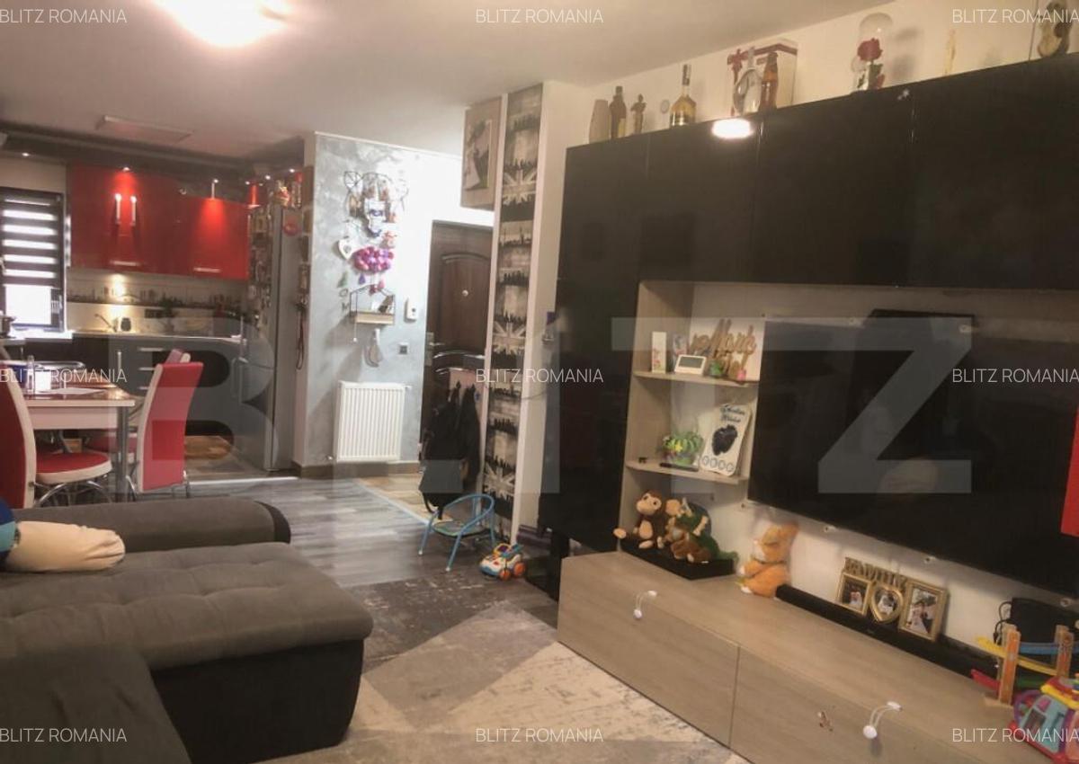 De vanzare apartament 3 camere , 60mp , zona Carpati 2 - 5