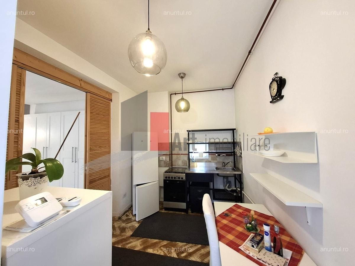 Parcul Carol, Parlament studio modern, 32 mp,+ 20 mp anexe - 8 Parcul Carol, Parlament studio modern, 32 mp,+ 20 mp anexe - 8