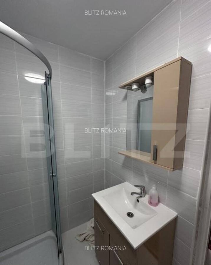 Casa de vanzare, zona deosebita , teren generos,Sali? - 13