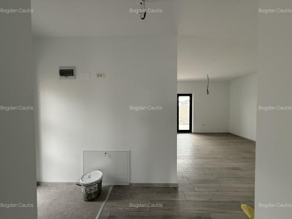 Duplex 3 camere, P+Pod, 85mp utili, 300mp teren, Calea Urseni COMISION 0% - 16