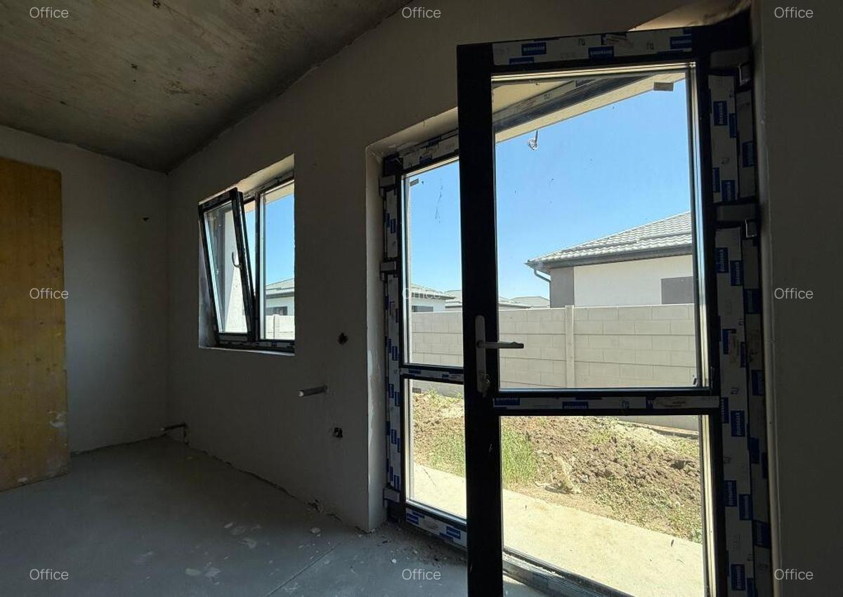 Casa duplex ,4 camere si mansarda, Bragadiru - 5