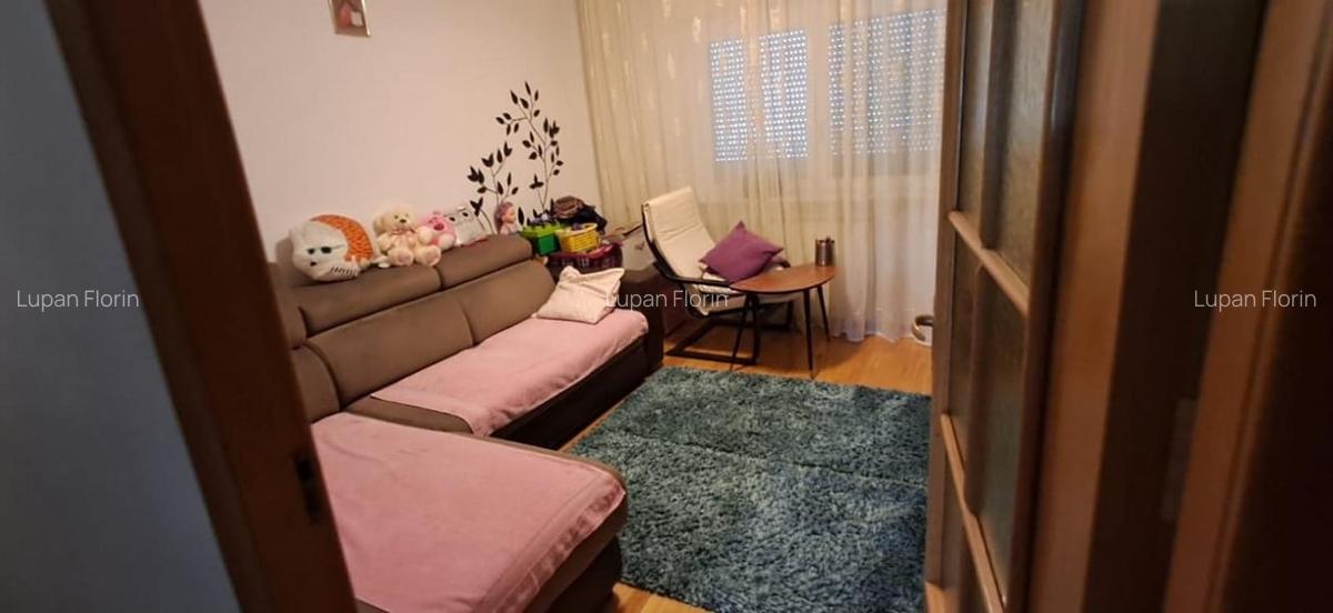 Aviatiei 4 camere decomandate, direct propietar, comision 0% - 10