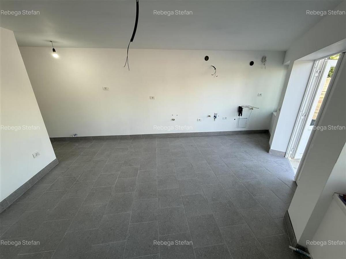 Spatiu comercial, Crang Petresti - 10