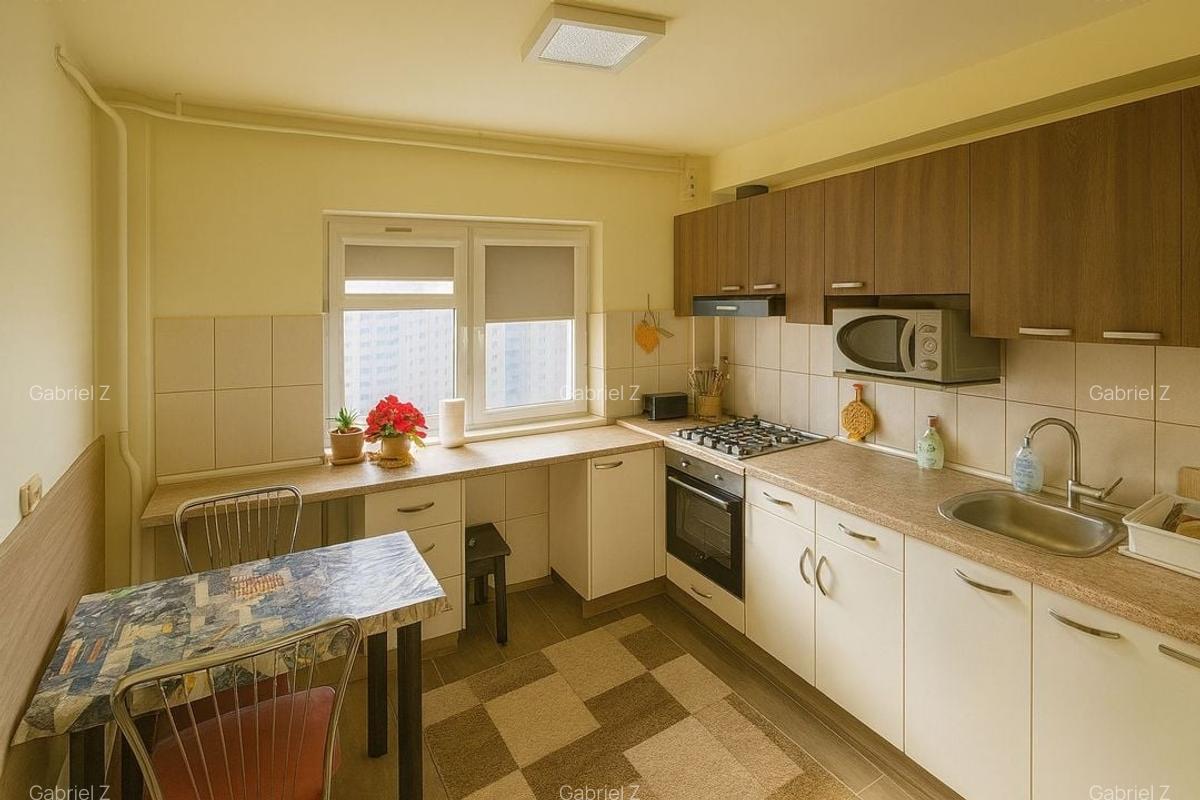 74 mp, 3 camere, 2 băi, 2 balcoane – 8 min până la metrou - comision 0 - 1