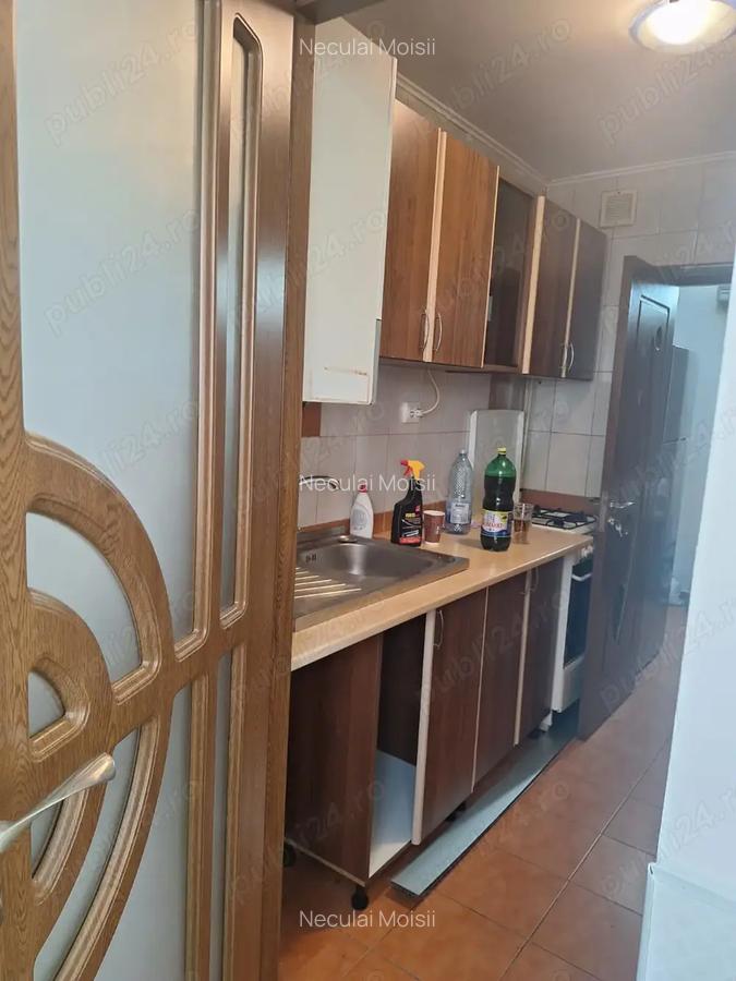 Inchiriez apartament cu 2 camere in Pacurari, zona Alpha Bank - 6
