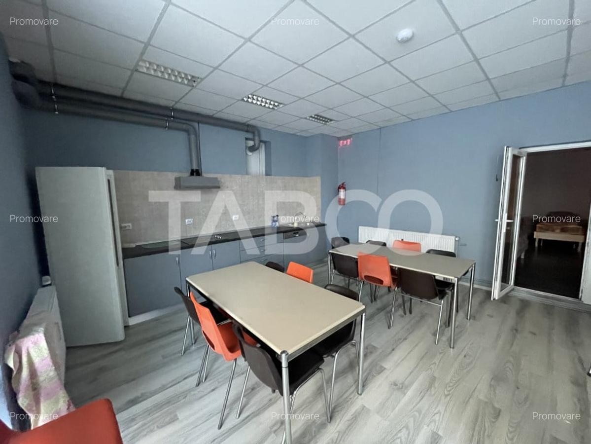 Spatiu comercial la strada 3 incaperi 150 mpu si curte Terezian Sibiu - 3