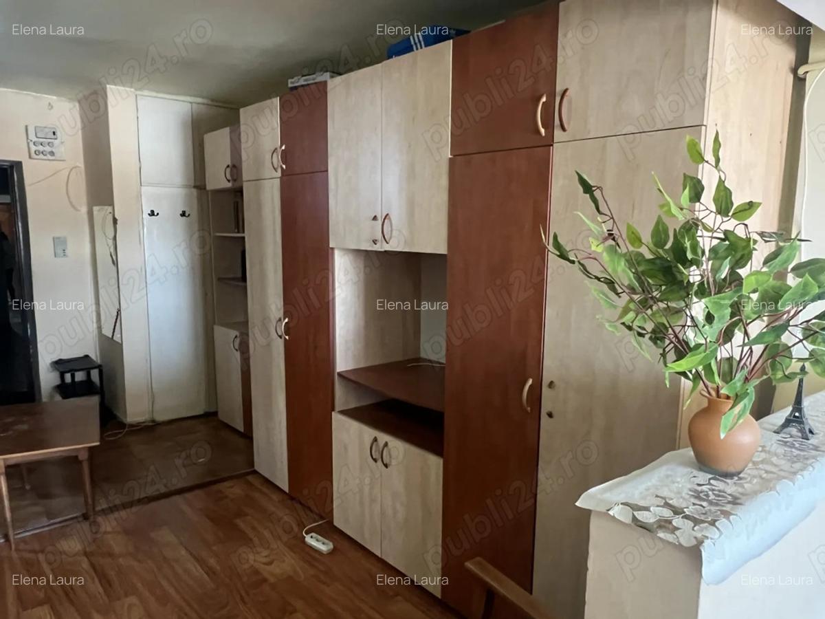 Apartament de vanzare, complet mobilat si utilat cu priveli?te panoramica superba - 3