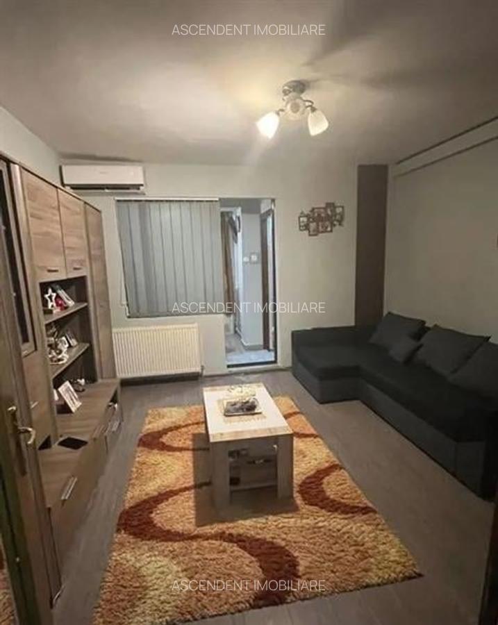 Tractorul, Brasov - 1