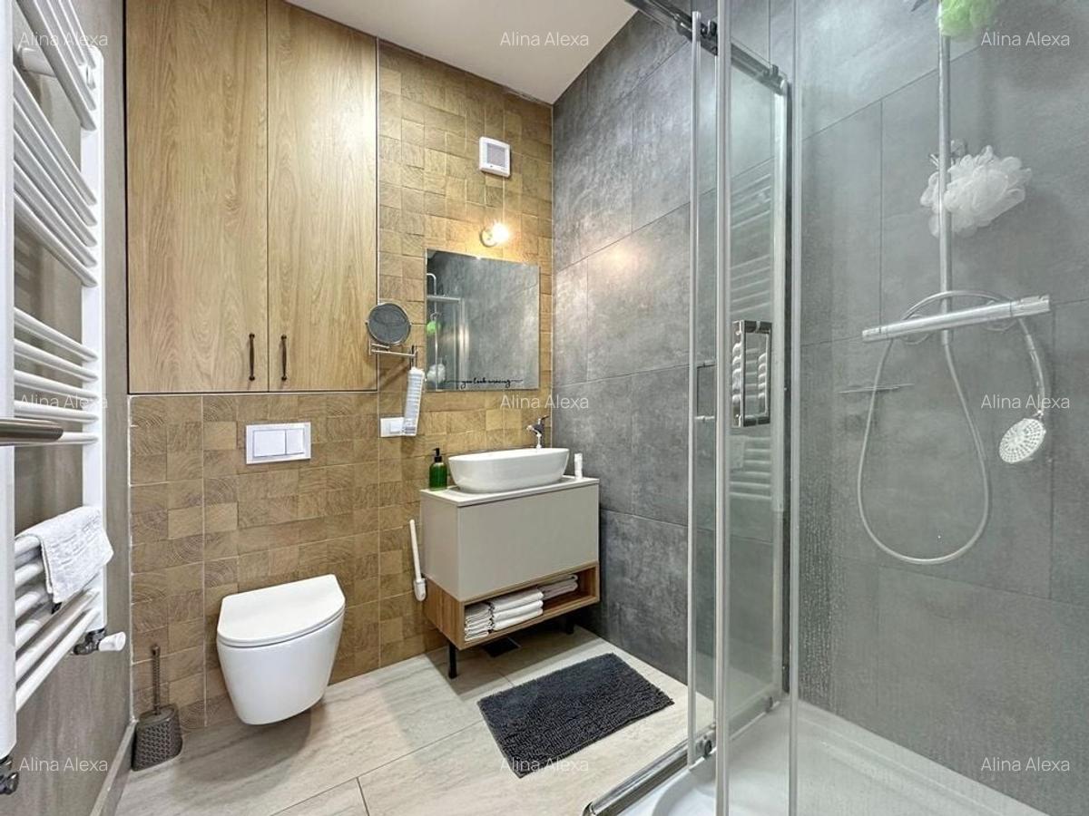 Apartament cu 3 camere, mobilat în Tractorul - 9