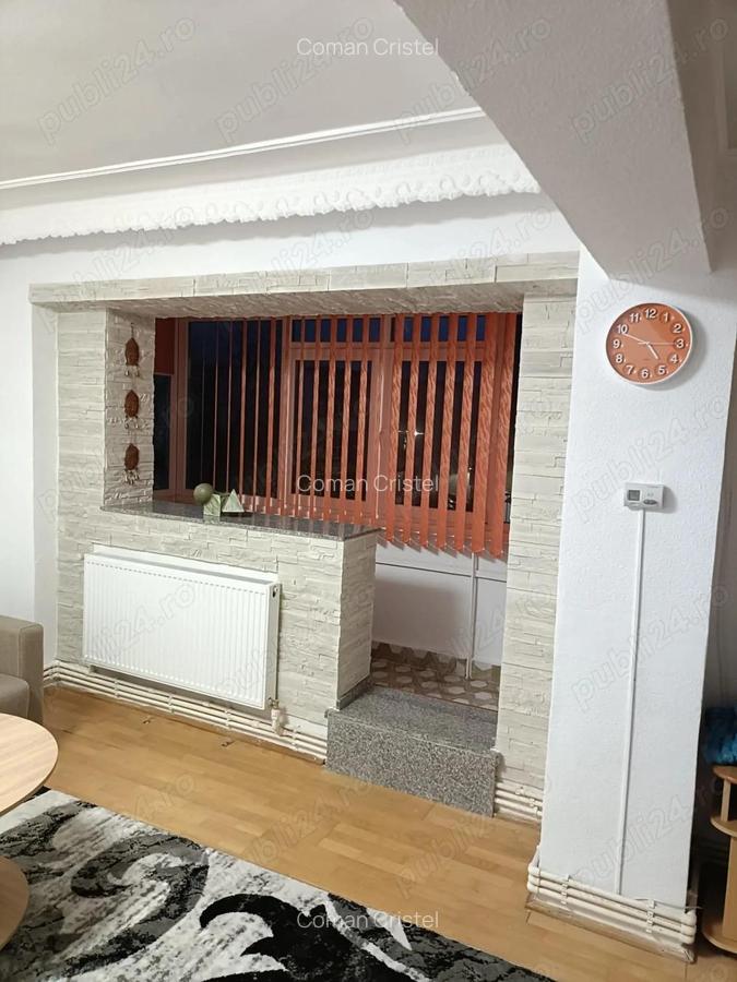 Inchi. Apart. 1 cam.cf.1 dec. et.2 din 8 cu lift, mobilat, utilat, supr.40.m, Calarasilor - Cal.4 - 5