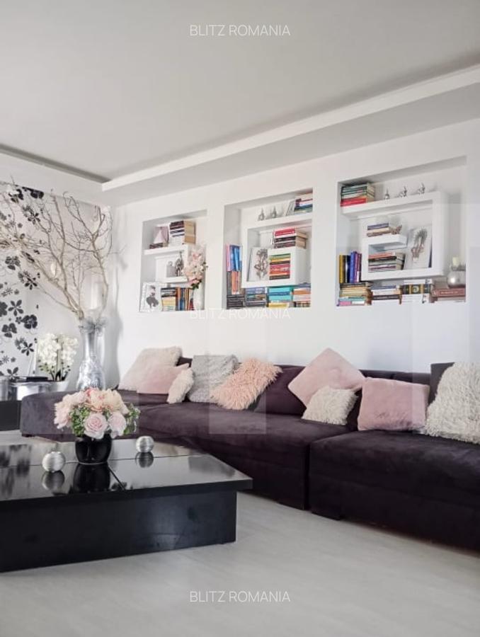 Apartament de vanzare, cu 3 camere zona Braytim la curte - 1