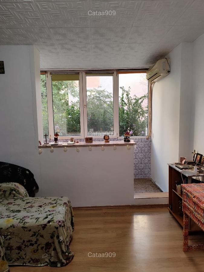 Proprietar vând apartament decomandat 3 camere - 5