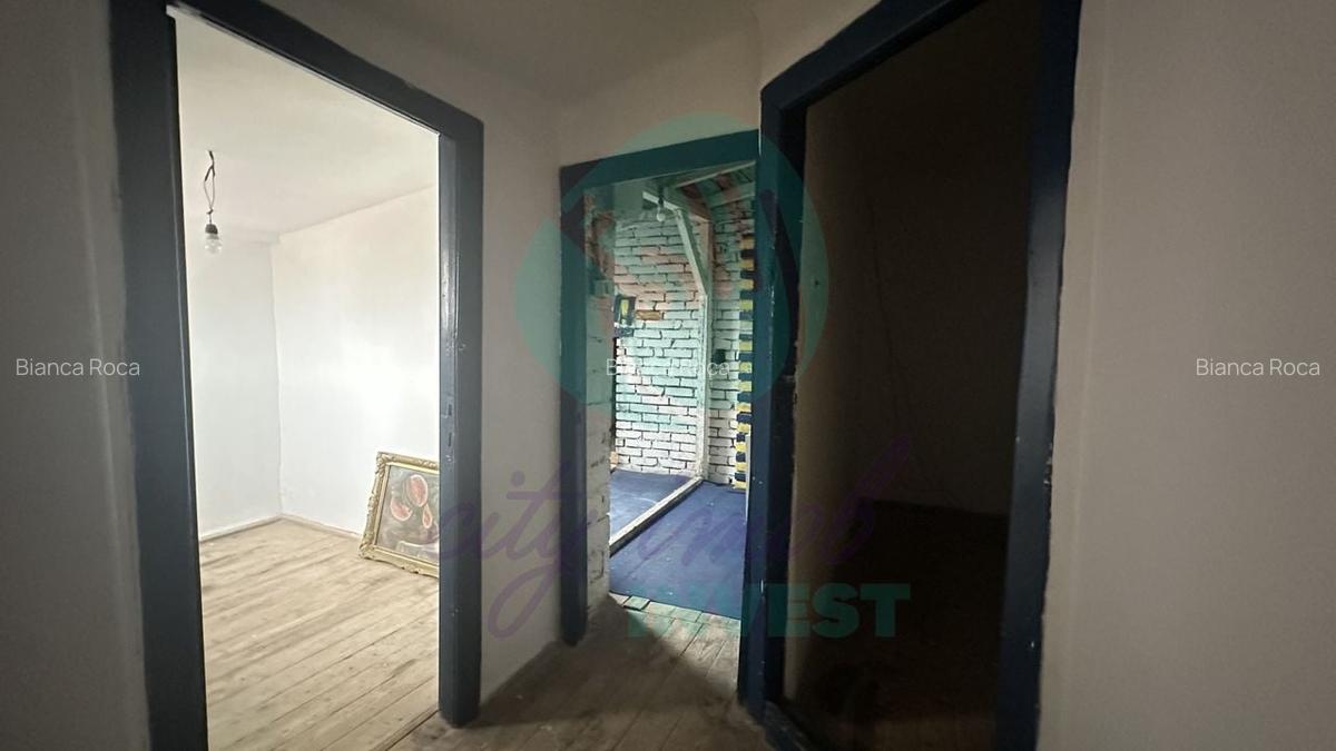 VILA cu 2 apartamente in apropiere de Piata Alba Iulia - 10