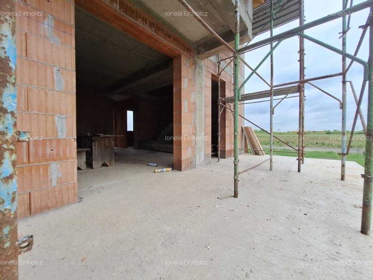 Casa insiruita 3 camere, 88 mp utili, 300 mp teren,  Calea Urseni - 13