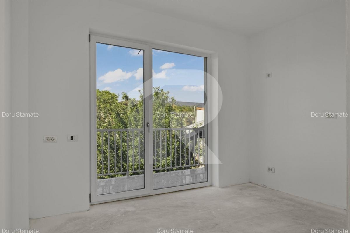 Vila sector 1 - 300mp - P+2+M - 11 camere - Chitila - 9