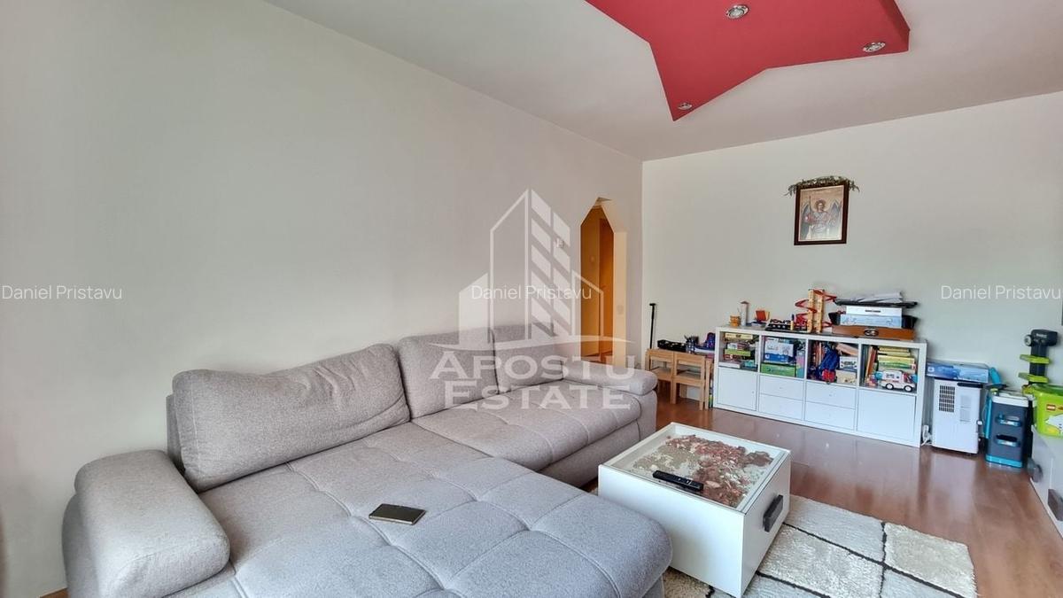 Apartament 3 camere, etaj intermediar, centrala proprie, zona Lipovei - 2