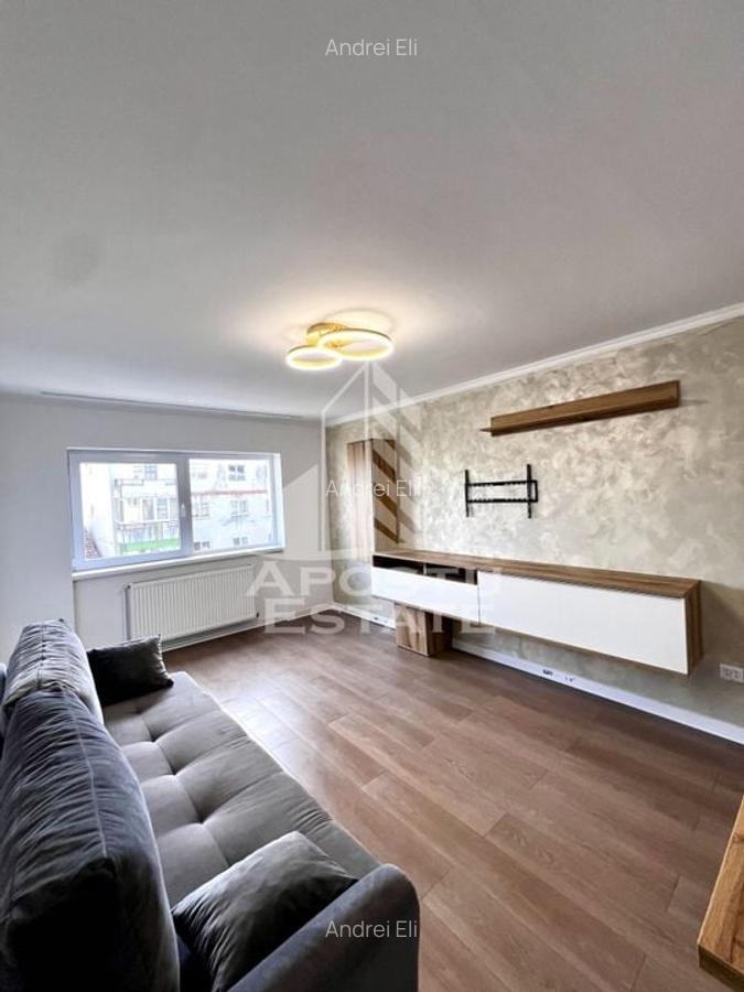 Apartament cu 2 camere semidecomandat, mobilat în Cetății - 1