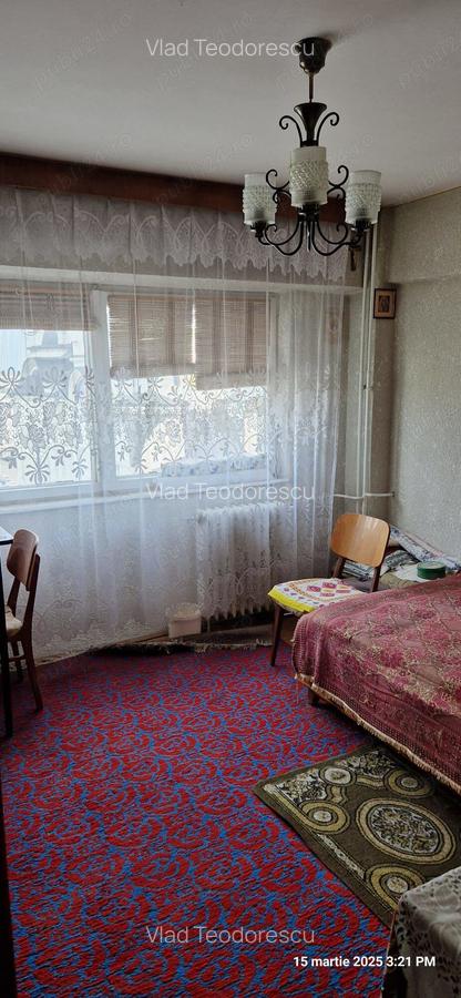 Apartament 2 camere decomandat - 1