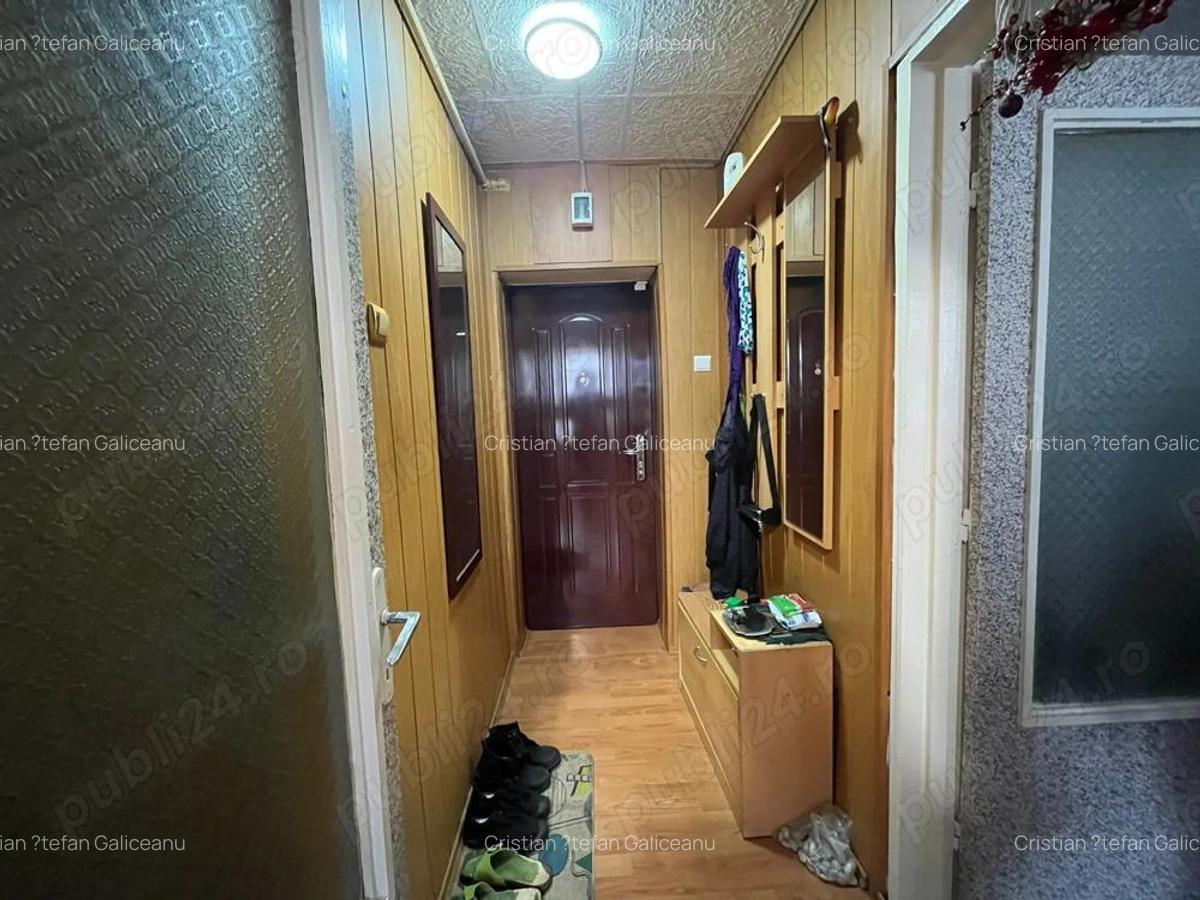 Apartament 3 camere etajul 7 de vanzare, Zona Saturn - 11