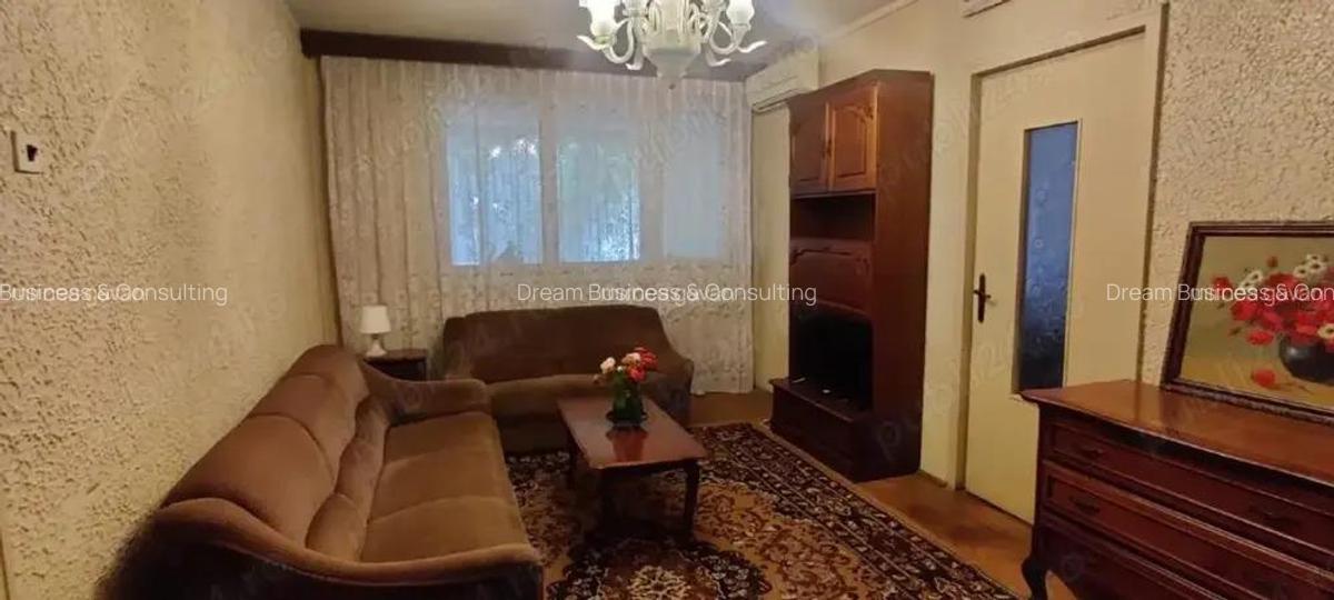 Pajura ,apartament cu 2 camere renovabil 75000 E - 1