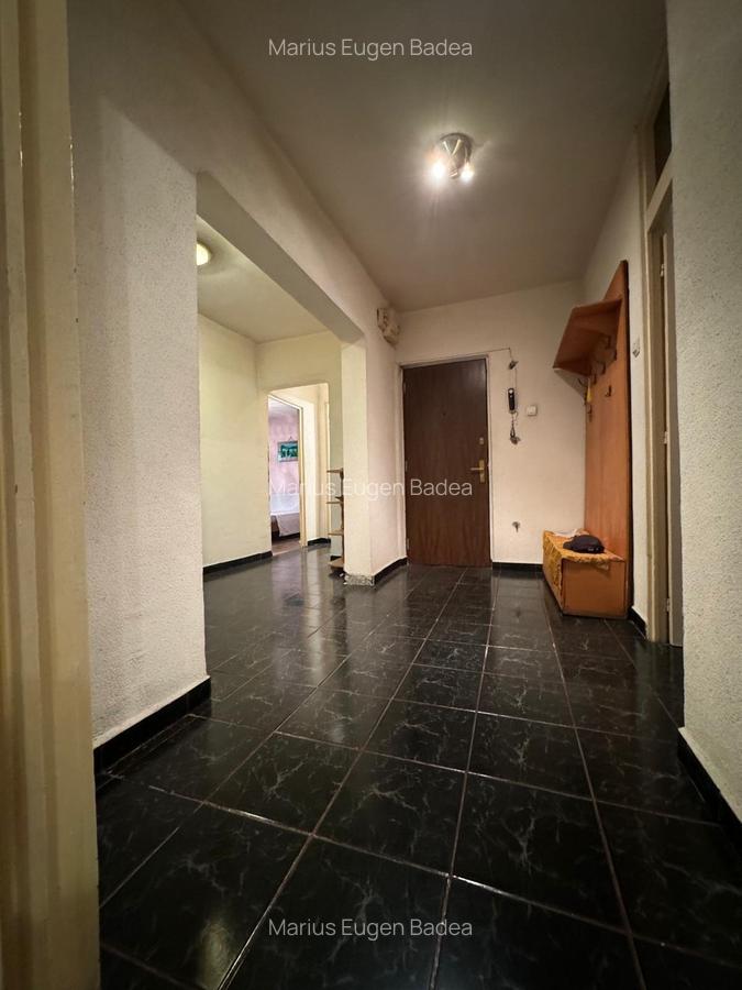 Apartament cu 4 camere decomandat în Sebastian - 6