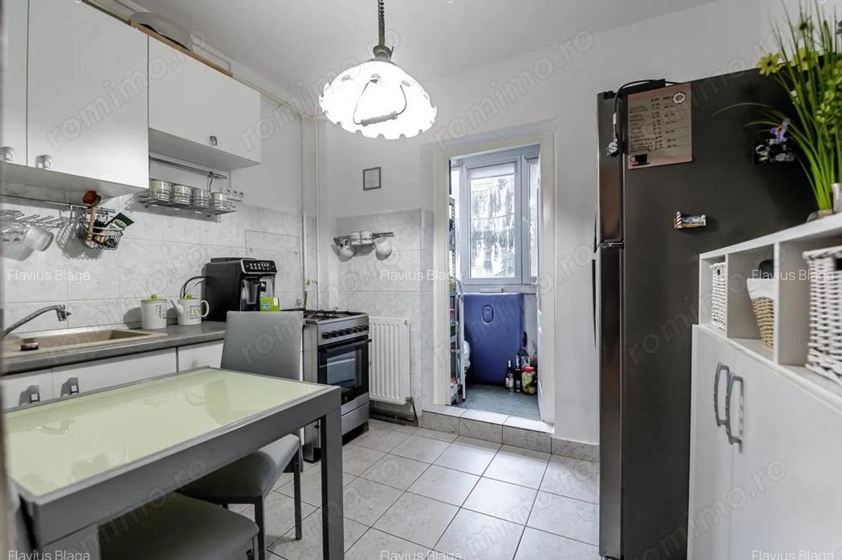 Rezervat Apartament cu 2 camere amenajat, etajul 2, zona Podgoria - 1