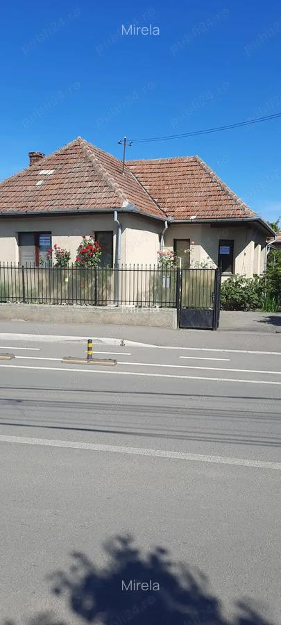 Proprietar, vand casa si curte, cu acte la zi - 1