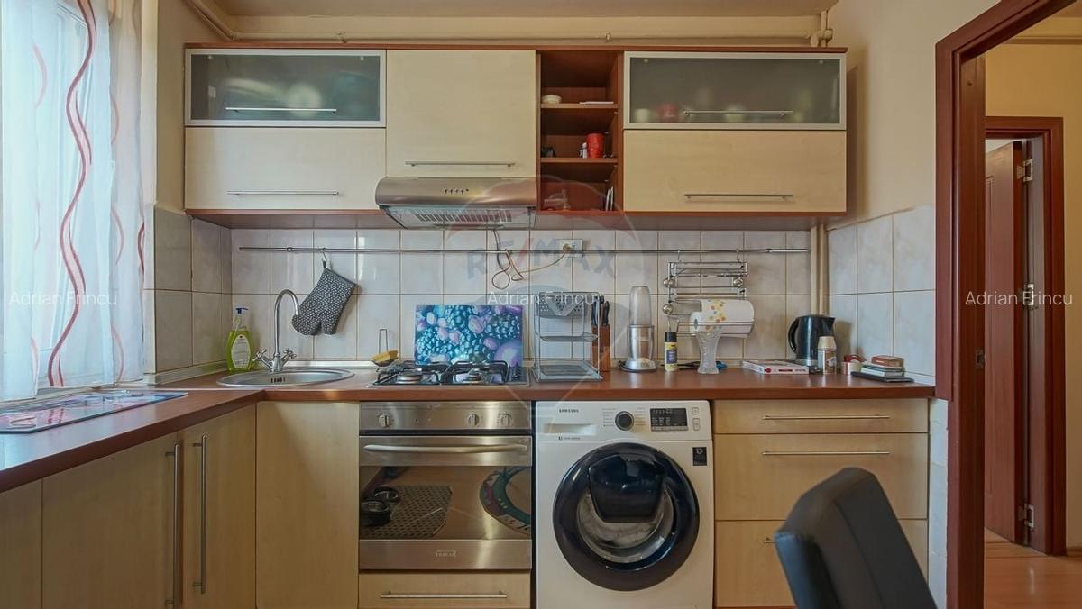 Apartament 3 camere, Astra, str Neptun - 1