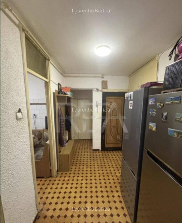 3 camere 2/8 ,anvelopat, Gorjului-Str. Azurului. - 4
