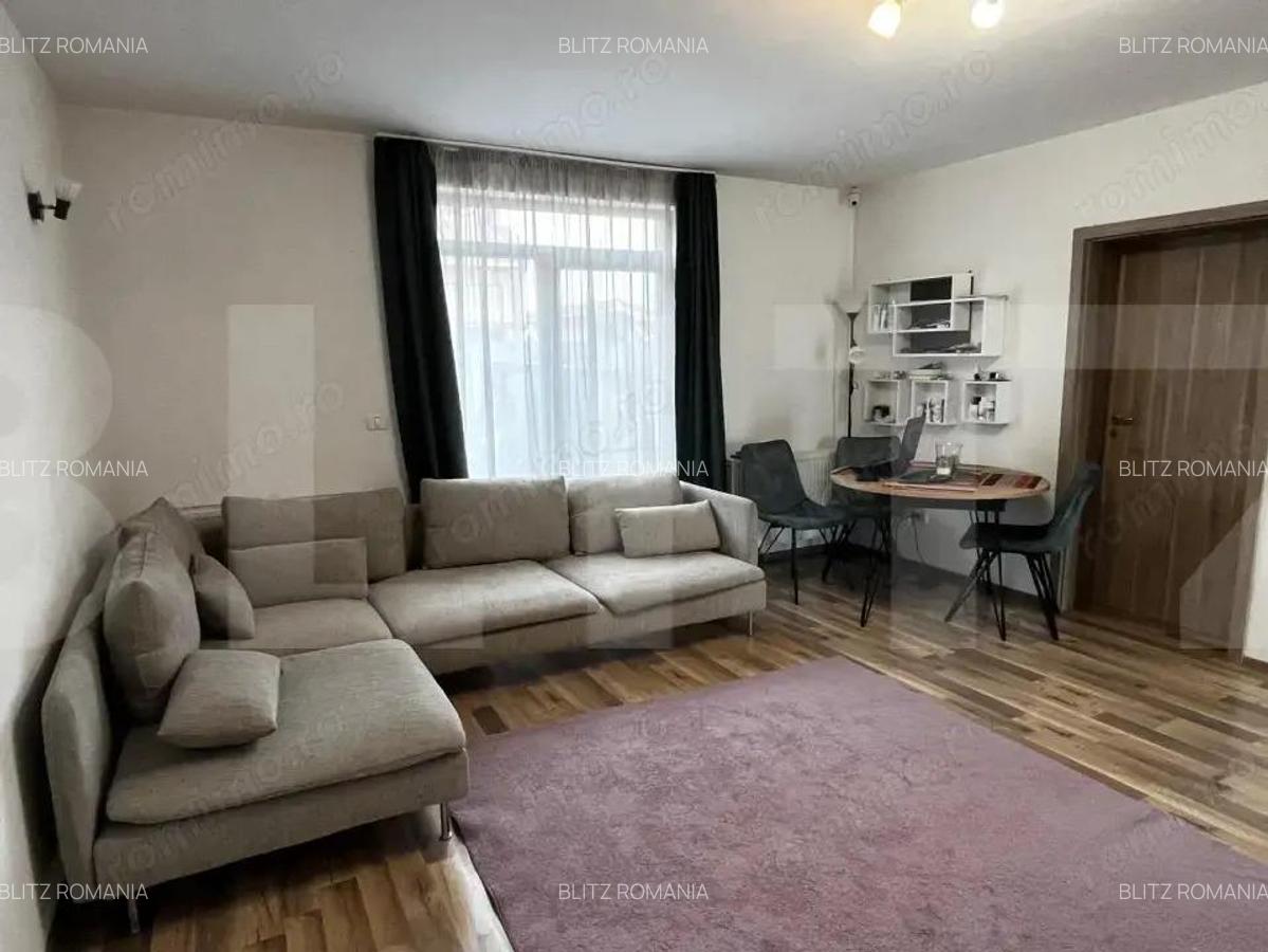 Casa moderna, de vanzare, cu 5 camere, zona Giroc - 1